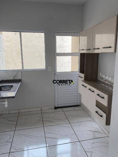 Casa, 2 quartos, 45 m² - Foto 3