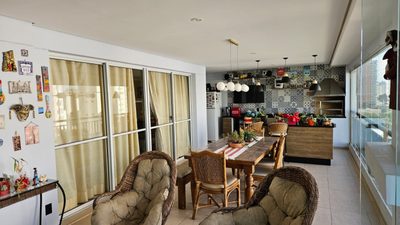 Apartamento, 3 quartos, 184 m² - Foto 1