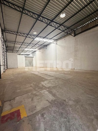 Depósito-Galpão, 440 m² - Foto 4