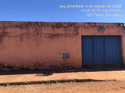 Casa, 2 quartos, 250 m² - Foto 1