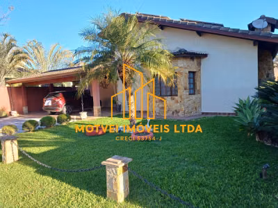 Casa, 3 quartos, 300 m² - Foto 1