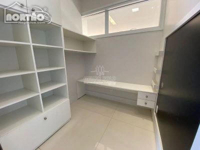 Casa, 1 quarto, 312 m² - Foto 4