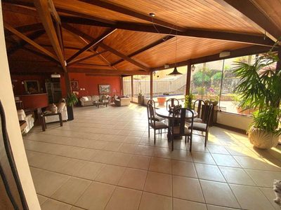 Casa, 5 quartos, 650 m² - Foto 4