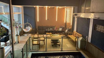 Sobrado, 4 quartos, 368 m² - Foto 2