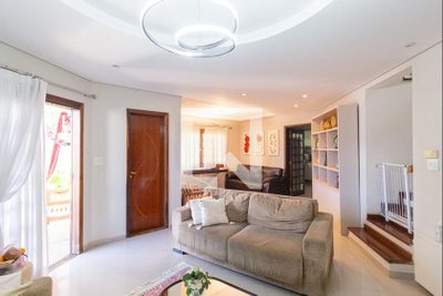 Casa, 3 quartos, 245 m² - Foto 3