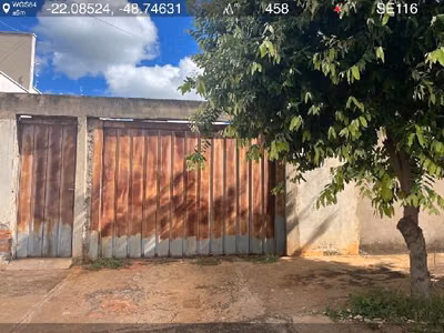 Casa, 2 quartos, 200 m² - Foto 1