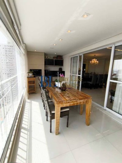 Apartamento, 3 quartos, 152 m² - Foto 1