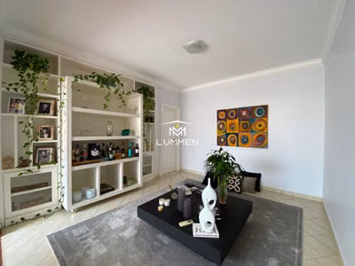 Casa, 4 quartos, 380 m² - Foto 1