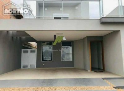Casa, 5 quartos, 172 m² - Foto 1
