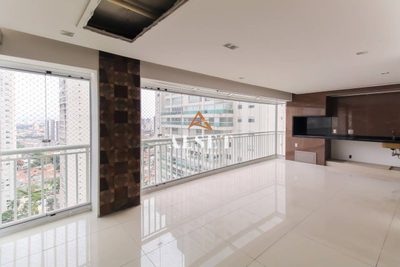 Apartamento, 4 quartos, 202 m² - Foto 1