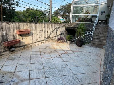 Casa, 3 quartos, 206 m² - Foto 2