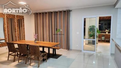 Casa, 6 quartos, 258 m² - Foto 3