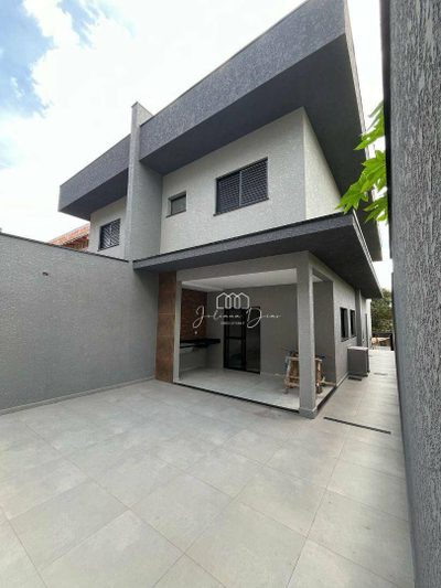 Sobrado, 3 quartos, 131 m² - Foto 1