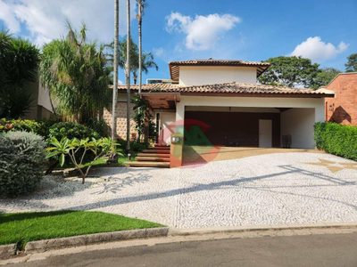 Casa, 4 quartos, 405 m² - Foto 1