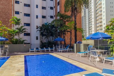Apartamento, 3 quartos, 140 m² - Foto 2