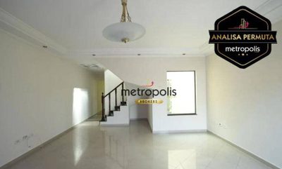 Sobrado, 3 quartos, 242 m² - Foto 1