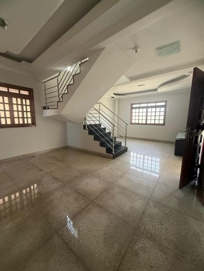 Casa, 3 quartos, 186 m² - Foto 3