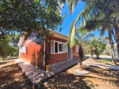Chácara, 3 quartos, 1180 m² - Foto 1
