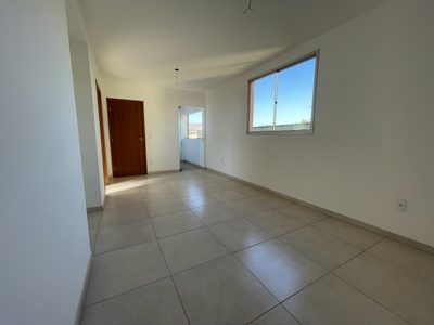 Apartamento, 3 quartos, 76 m² - Foto 2