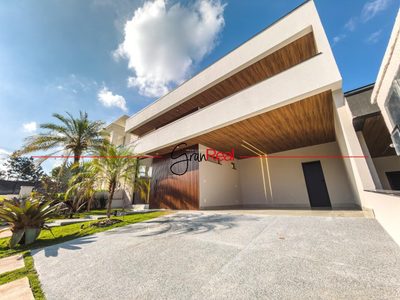 Casa, 3 quartos, 195 m² - Foto 1