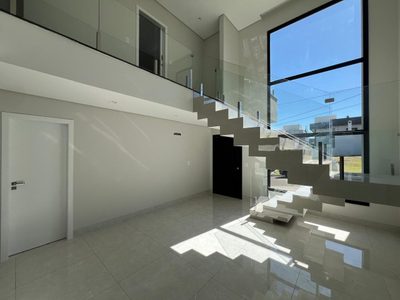 Casa, 3 quartos, 209 m² - Foto 1