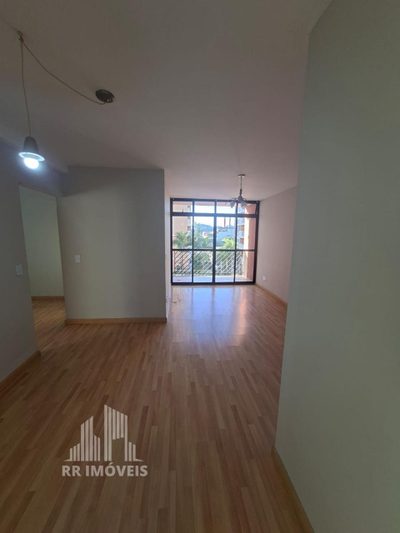Apartamento, 3 quartos, 80 m² - Foto 1