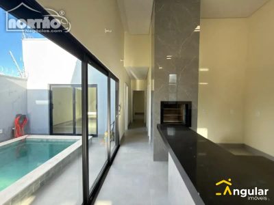 Casa, 2 quartos, 105 m² - Foto 1