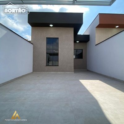Casa, 3 quartos, 78 m² - Foto 1