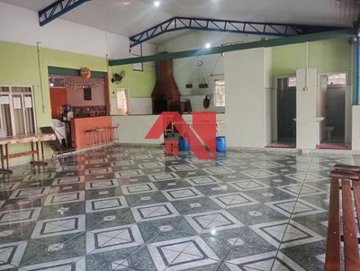 Casa, 2 quartos, 200 m² - Foto 1