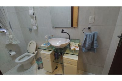 Casa, 4 quartos, 245 m² - Foto 2