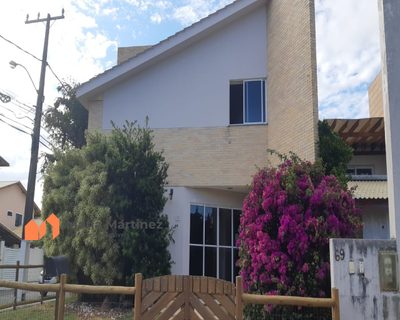 Casa, 4 quartos, 188 m² - Foto 1