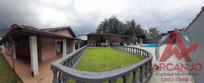Casa, 6 quartos, 190 m² - Foto 3