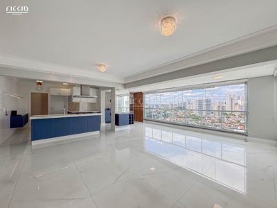 Apartamento, 3 quartos, 147 m² - Foto 1