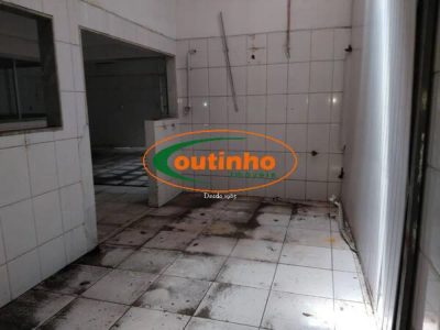 Casa, 4 quartos, 278 m² - Foto 3
