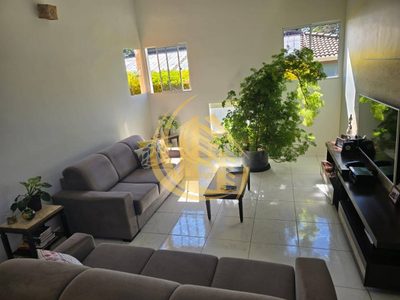Casa, 3 quartos, 278 m² - Foto 1
