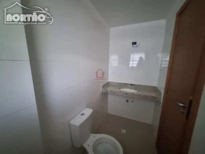 Casa, 3 quartos, 69 m² - Foto 2