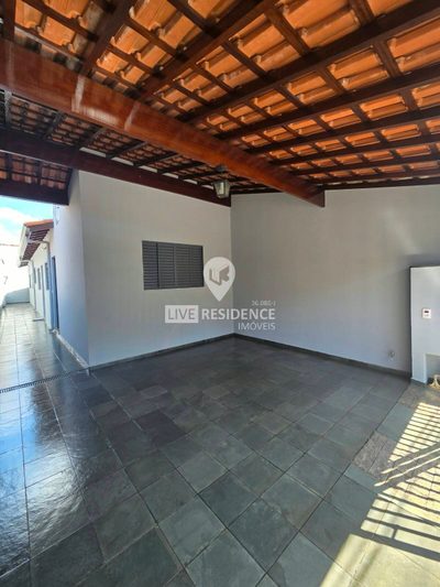 Casa, 3 quartos, 98 m² - Foto 1
