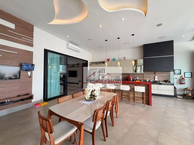 Casa, 3 quartos, 270 m² - Foto 1