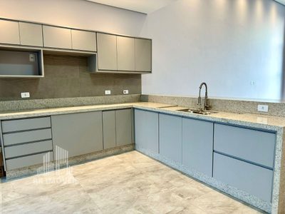 Casa, 3 quartos, 187 m² - Foto 2