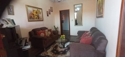 Casa, 6 quartos, 140 m² - Foto 4