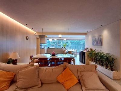 Apartamento, 3 quartos, 161 m² - Foto 2