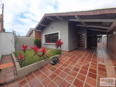 Casa, 3 quartos, 156 m² - Foto 1