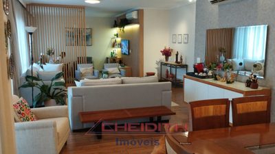 Apartamento, 3 quartos, 180 m² - Foto 1