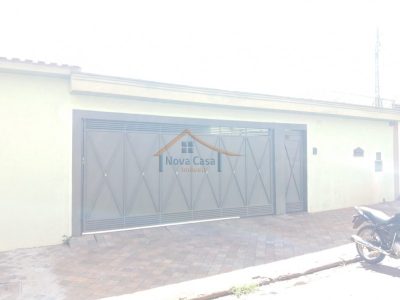 Casa, 4 quartos, 220 m² - Foto 2