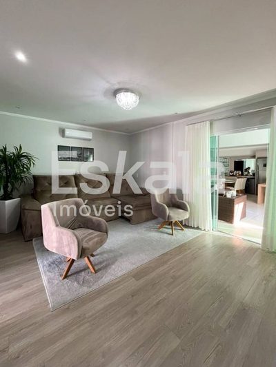 Casa, 4 quartos, 286 m² - Foto 4