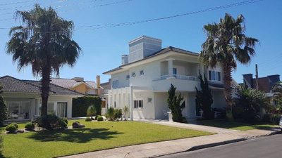 Casa, 6 quartos, 354 m² - Foto 1