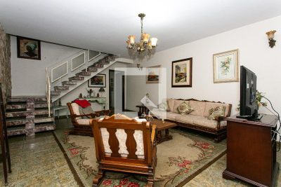 Casa, 3 quartos, 300 m² - Foto 1