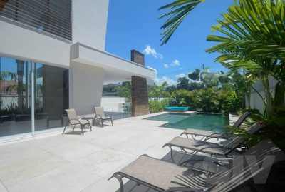 Casa, 6 quartos, 404 m² - Foto 1