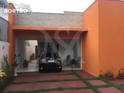 Casa, 4 quartos, 180 m² - Foto 1