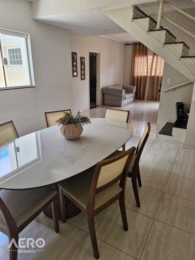 Casa, 2 quartos, 180 m² - Foto 3